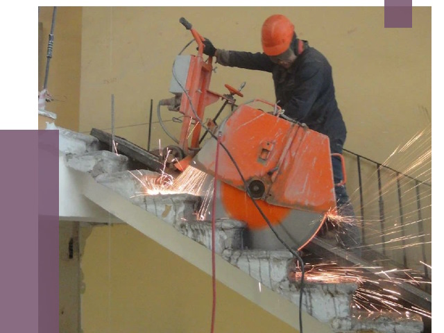 Демонтаж бетонных лестниц в Коркине от 4671 руб. за м2 | ПРОЛЁТ-Крк