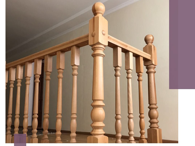 Деревянные перила на заказ в Коркине: монтаж и изготовление