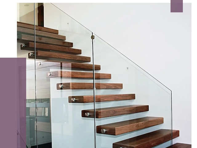 Стеклянные перила для лестницы в Коркине от 15052 руб.