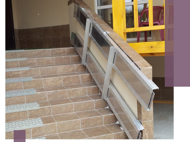 Откидные пандусы под ключ в Коркине — монтаж и демонтаж