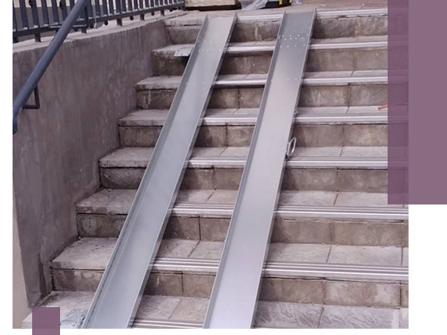 Демонтаж откидных пандусов профессионально в Коркине