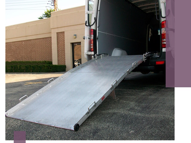 Мобильные пандусы в Коркине — производство, монтаж и аренда