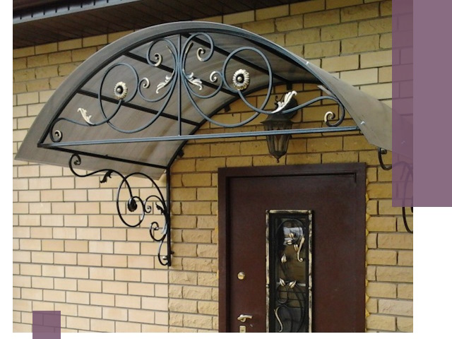 Изготовление козырьков из металла под ключ в Коркине